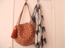 Charger l'image dans la galerie, Sac artisanal en jute 40*45cm
